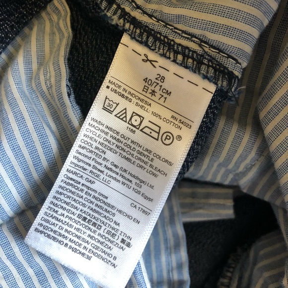 Gap Chambray 10” Shorts - Picture 6 of 6